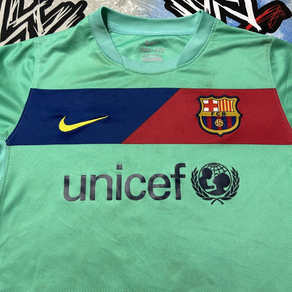 FC Barcelona 2010-11 Away Nike Dri-Fit Boy's M Jersey | eBay