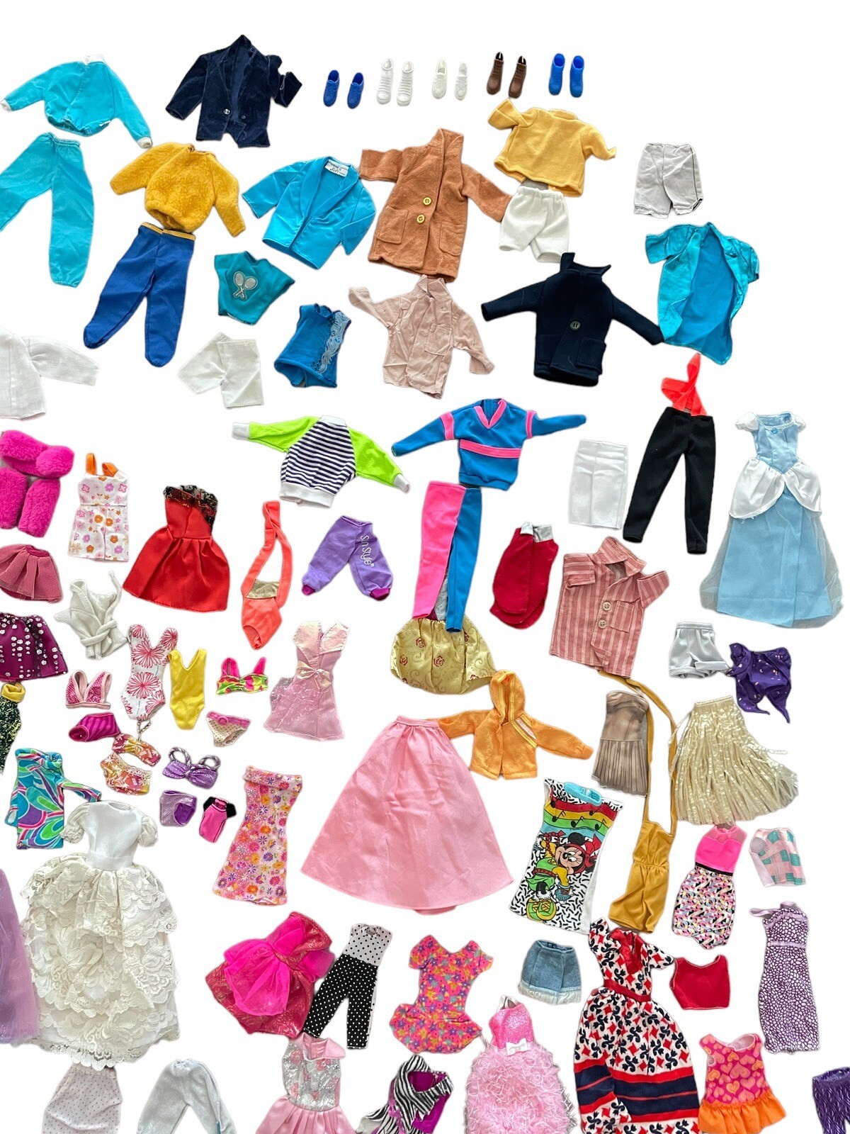 Huge Lot 500+ Pieces Vintage Barbie Ken Clothes Shoes Accessories Dolls