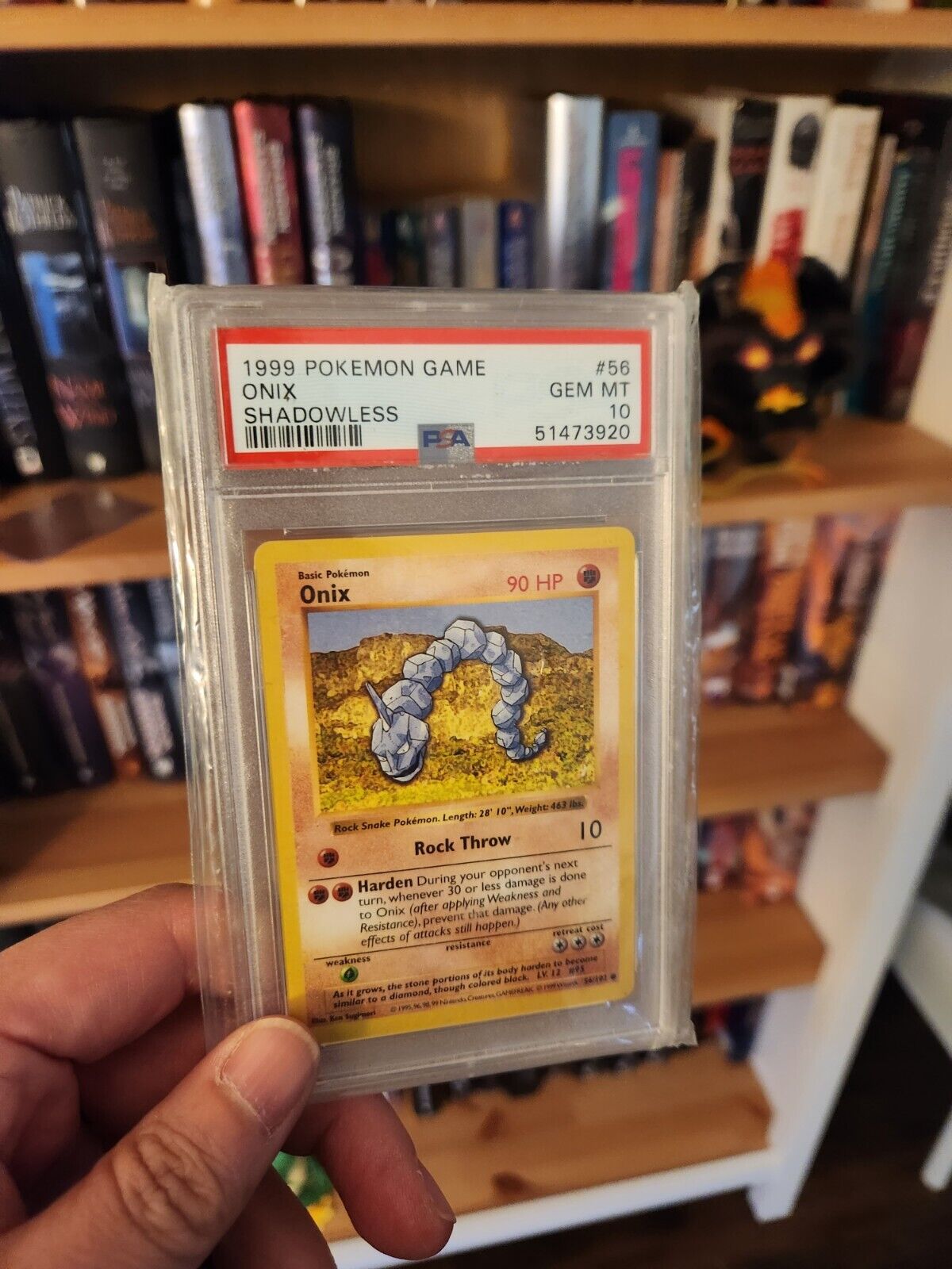 Pokemon PSA 10 GEM MINT 1999 Onix Base Set Shadowless Card 56/102