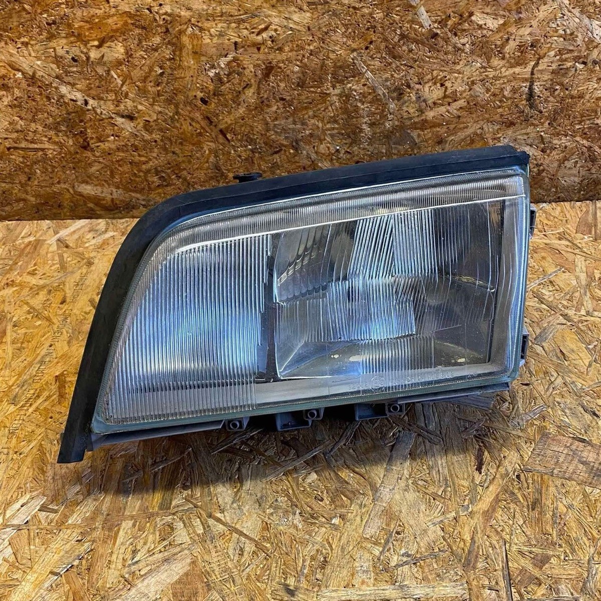 Mercedes-Benz W202 Front Left Headlight VALEO | eBay