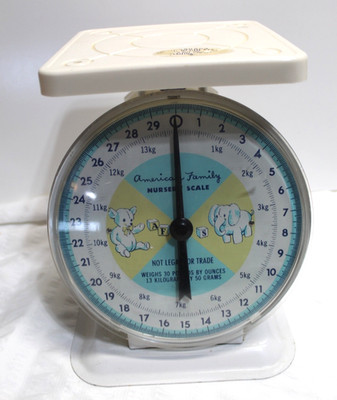 Vintage American Family Baby Nursery Scale  1950's Weighs Upto 30 Pounds