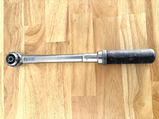 Matco Tools Tw 38 Drive Fixed Click Torque Wrench 50-250 In Lbs Matco Tools Tw 38 Drive Fixed Click Torque Wrench 50-250 In Lbs