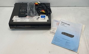 Panasonic PV-4002 Video Cassette Recorder (VCR)
