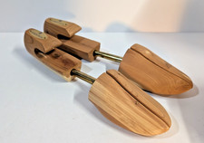 NORDSTROM CEDAR SHOE KEEPERS SIZE Small