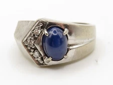 10k WHITE GOLD RING w LINDE MAN MADE STAR SAPPHIRE & 3 DIAMONDS - SIZE 6.5/6.75*