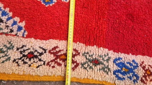 Antique Original Moroccan Berber carpet handwoven rug for home decor & collector - Picture 5 of 7