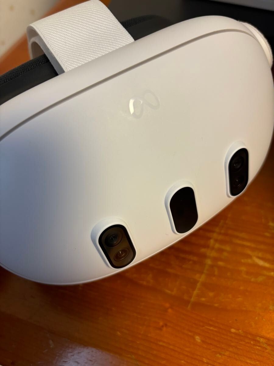 2023 Meta Quest 3 VR headset Breakthrough Mixed Reality 128GB