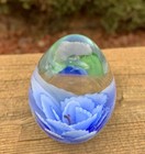 Hand Blown Glass Egg Shape Paperweight Blue Floral Flower Theme Gift!! — photo 6