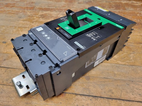 Square D LDA36400U31X I-Line Circuit Breaker 400A 600V 3P - Picture 7 of 14
