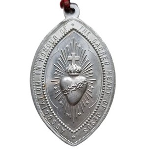 Large Antique Religious Sacred Heart Of Jesus Christian Medal Pendant Red Ribbon