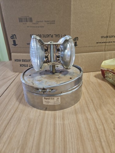 Vintage Signal Stat - Rotating Beacon Light Model 312 