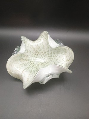 Antique MuranoHandBlown ArtGlass Bowl WhiteWithBubbles Gold Flecks 8''W 8''D 3.5H