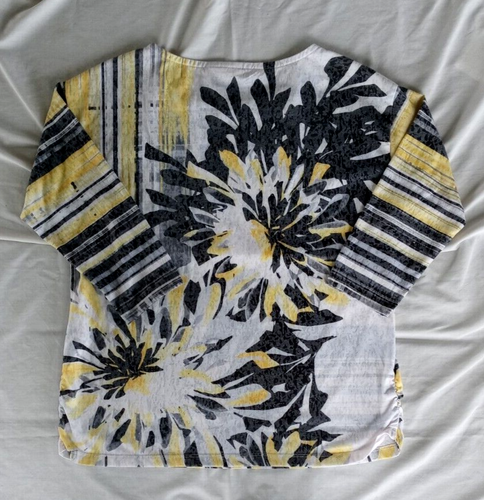 Zenergy by Chico’s Sz 1 M Knit Tropical Floral Print 3/4 Sleeve Stretch Top - Picture 7 of 8
