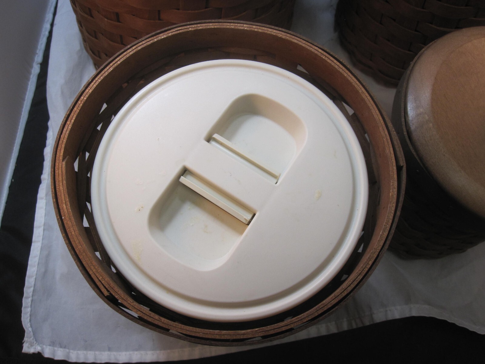 😊 LONGABERGER CANISTER SET OF 4 AIRTIGHT INTERNAL INSERT 3PT8 eBay