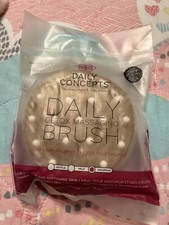 Daily Concepts Detox Massaging Brush 100 Natural Bristles Dry New in Sealed Bag