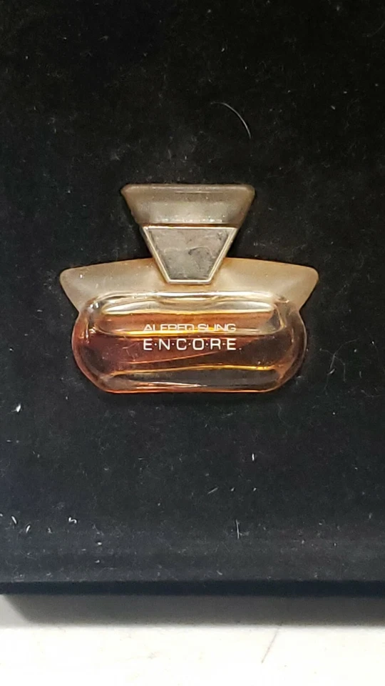 Mini colección de perfumes vintage Alfred Sung Encore, Homme, Bob Mackie Sung x2 Foto 2 de 4