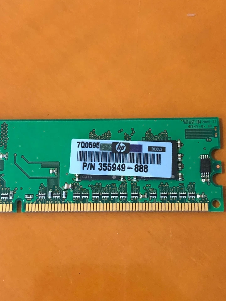 Micron MT4HTF3264AY-53EB1 PC2-4200U-444-12-C0 P/N 355949-888 256MB Memory RAM - Image 2 of 4