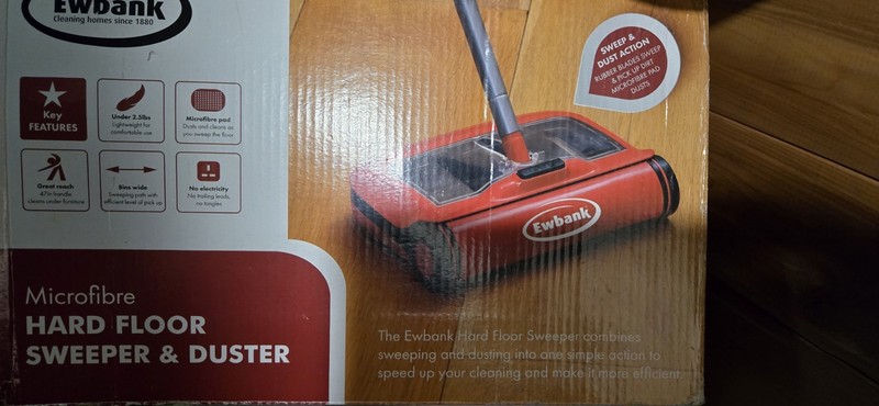 Ewbank Microfibre & Rubber Hard Floor Sweeper Duster Red Lightweight Easy Empty