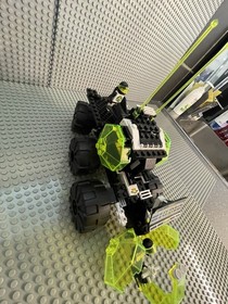 LEGO 6933 Blacktron 2 Spectral Starguider 100% Complete nice Condition