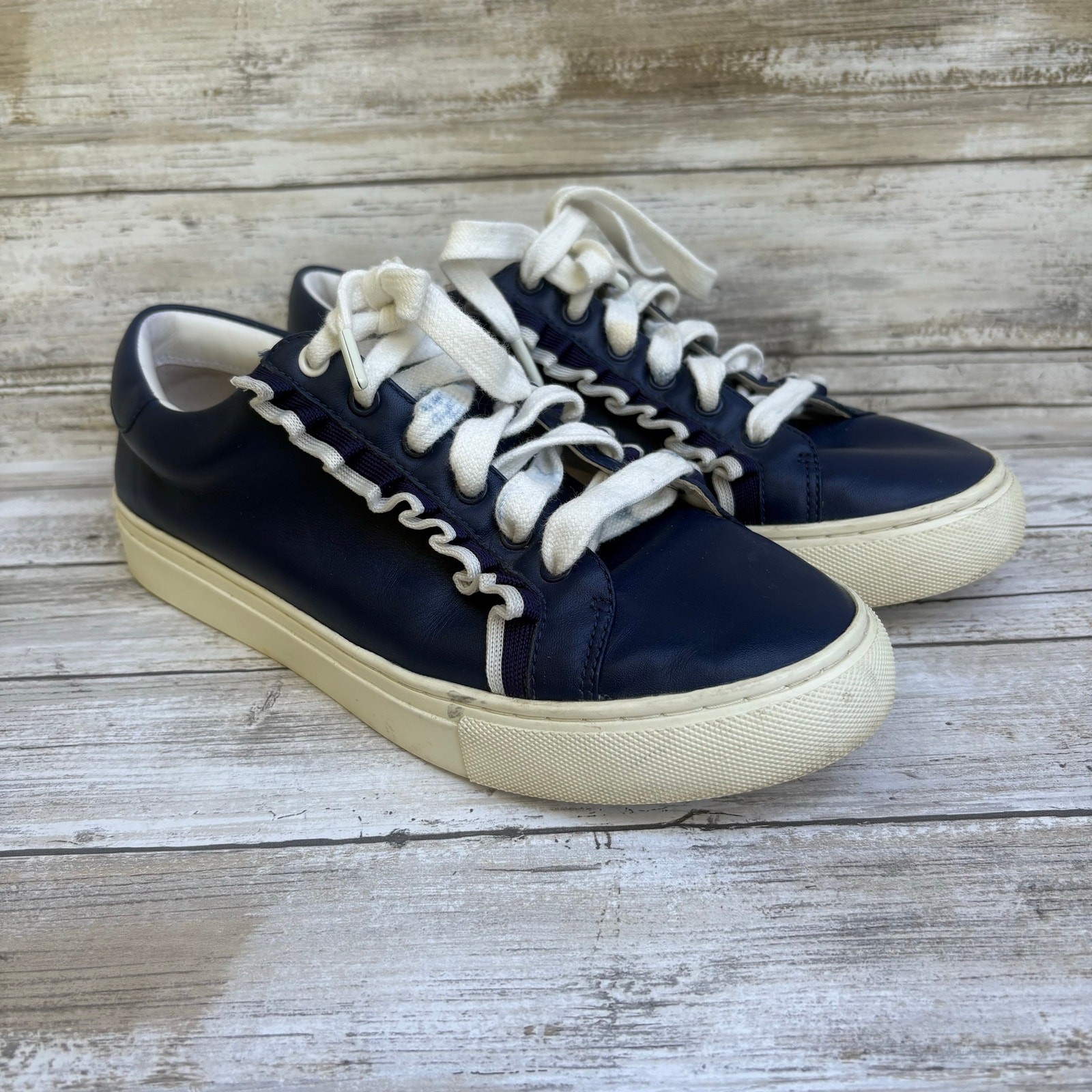 Tory Burch Sport Ruffle Sneakers Sz 8 Navy Blue Lace Up Leather Low Top thumbnail 2