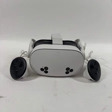 Meta Quest 3S 256GB Standalone All-in-One VR Headset P97