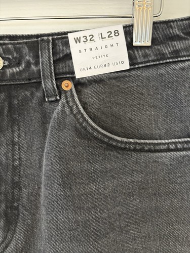 TOPSHOP WOMENS PETITE BLACK RAW HEM STRAIGHT JEANS SIZE PETITE W32 / L28 - Picture 4 of 8
