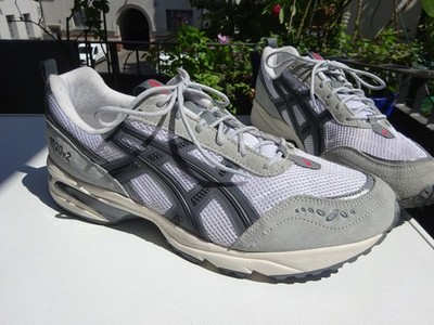 ASICS 1203A224 GEL-1090 v2 Herren SOFT Sneaker Laufschuhe Gr.49(UK13) f.Neuw