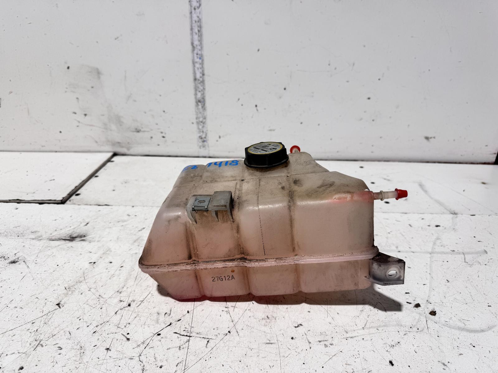 Mazda BT-50 Overflow Bottle UP 10/2011-09/2015 - thumbnail 3