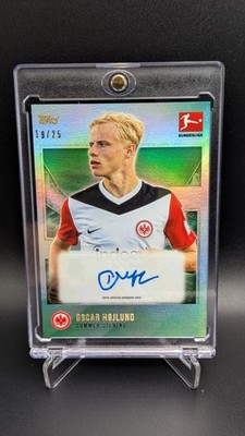Oscar Hojlund Auto /25 Topps International Stars Frankfurt
