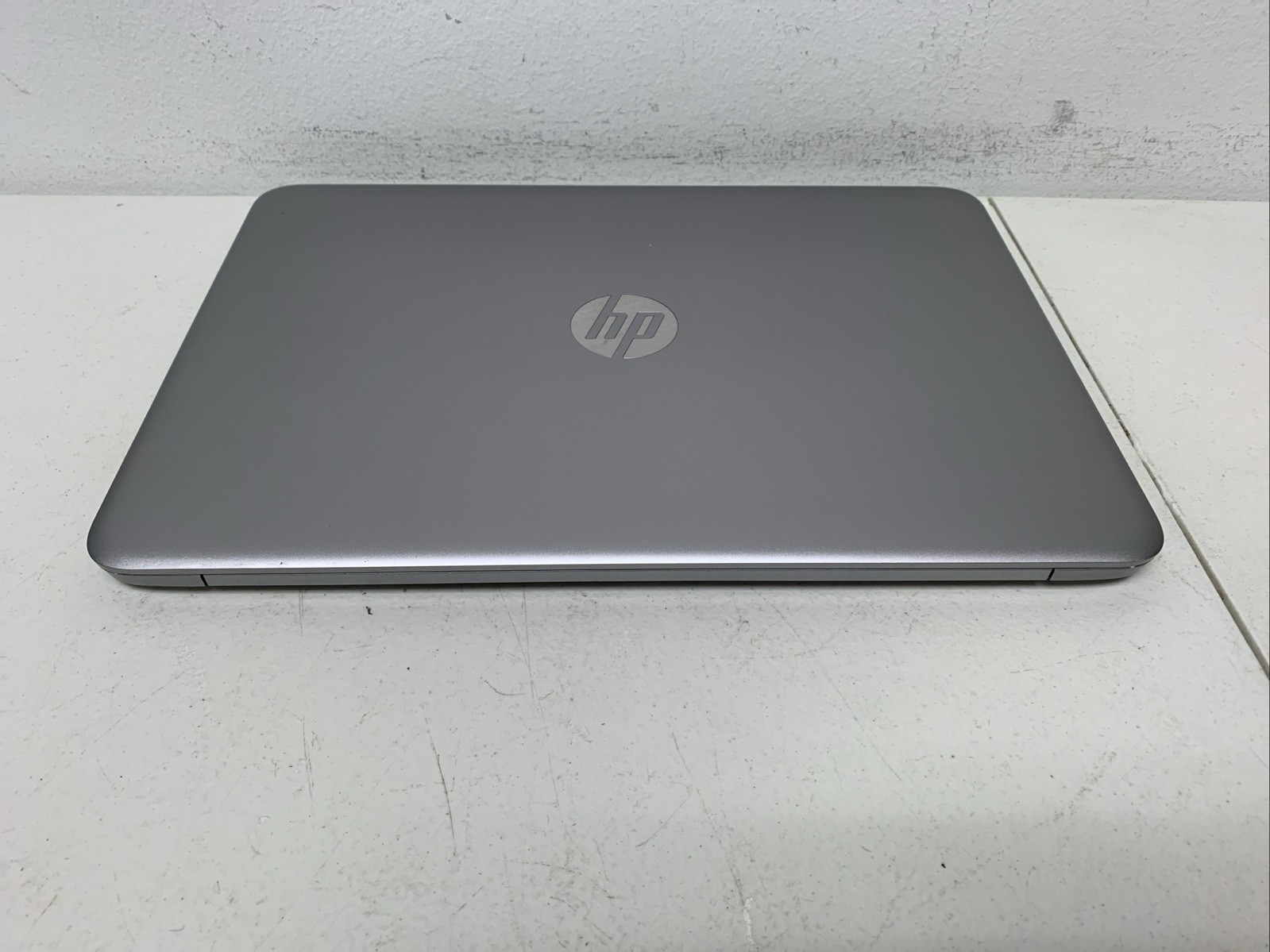 HP EliteBook Folio, 14-Inch Laptop, with Intel Core i5 6th Gen., 256 GB SSD (Solid State Drive), Windows 11 Home