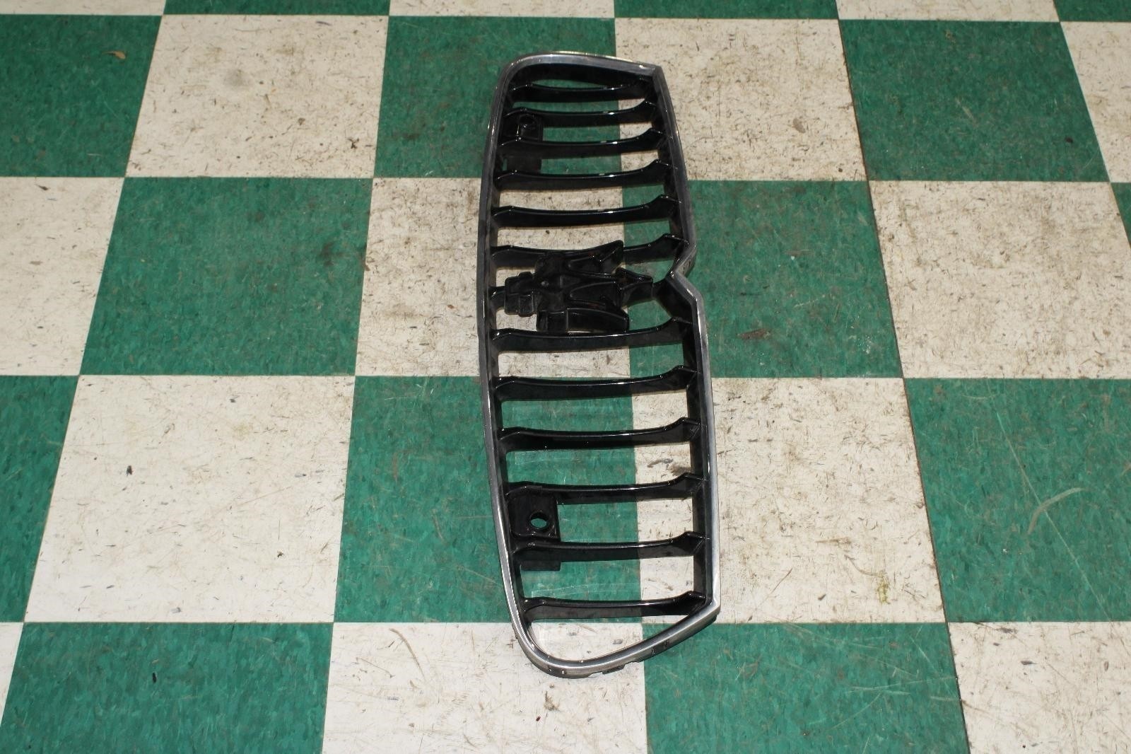 14-17 Ghibli Chrome Front Bumper Upper Outer Grill Grille Panel OEM Factory WTY