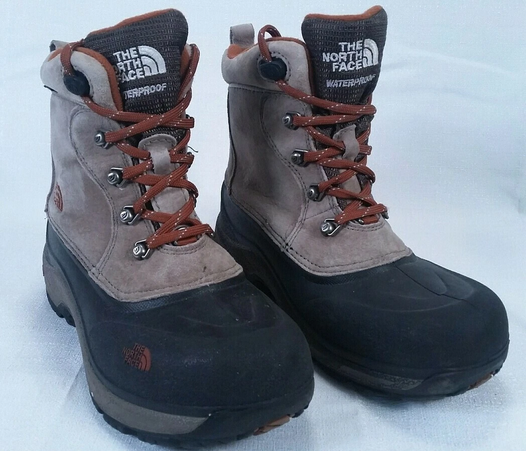 The North Face Primaloft 200 Gram Waterproof Boots Boys Size 4 Hiking Outdoor