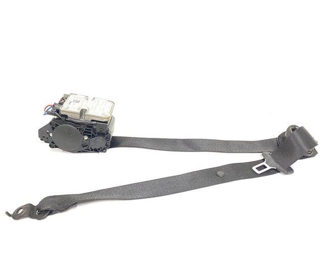 W211 MercedesBenz 2009 E550 FRONT RIGHT SEAT BELT RETRACTOR BLACK