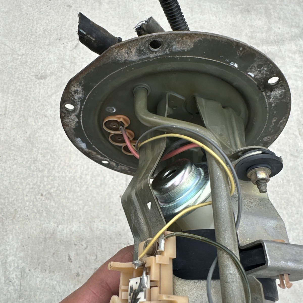 つーさん2/4 90-96 NISSAN 300ZX Z32 2+2 FUEL PUMP SENDING UNIT ASSEMBLY