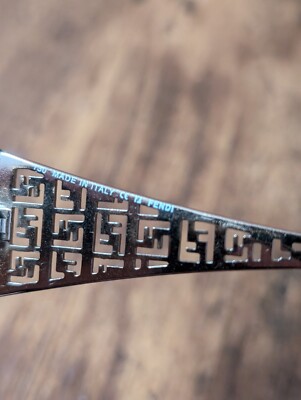 VINTAGE FENDI FS 363 METAL LOGO HIP HOP SUNGLASSES MADE IN VINTAGE FENDI FS 363 METAL LOGO HIP HOP SUNGLASSES MADE IN