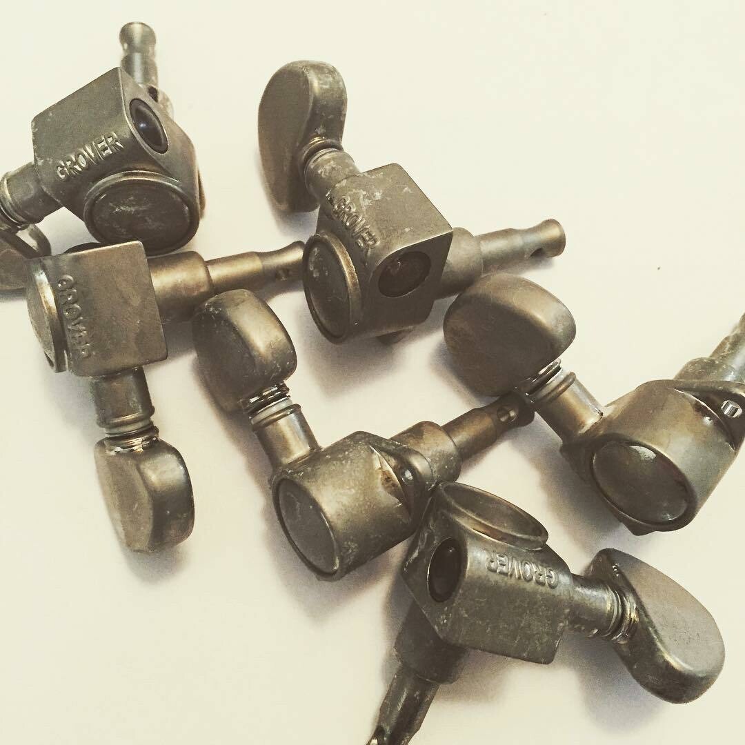 59パーツ Grover ペグ グローバー エイジド 59 Parts 新品 SET OF 6 AGED RELIC GROVER ROTOMATIC TUNERS, NICKEL, GIBSON