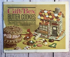 Pillsbury Push Button Cookie Gift Box MCM Recipe Advertisement Booklet