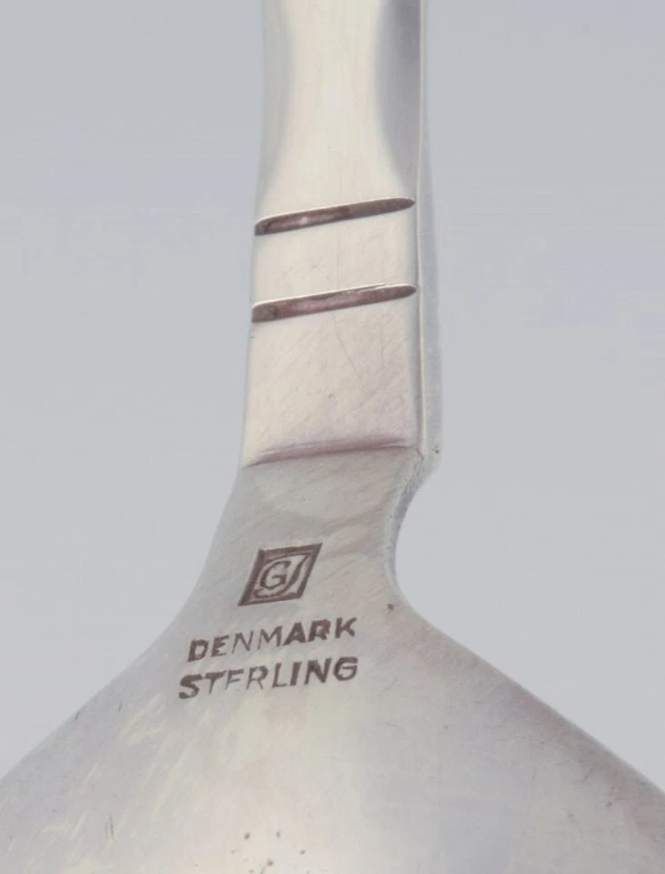 Georg Jensen "Continental", cuchara caldo plata de ley. Sello 1933-1944. Foto 4 de 4