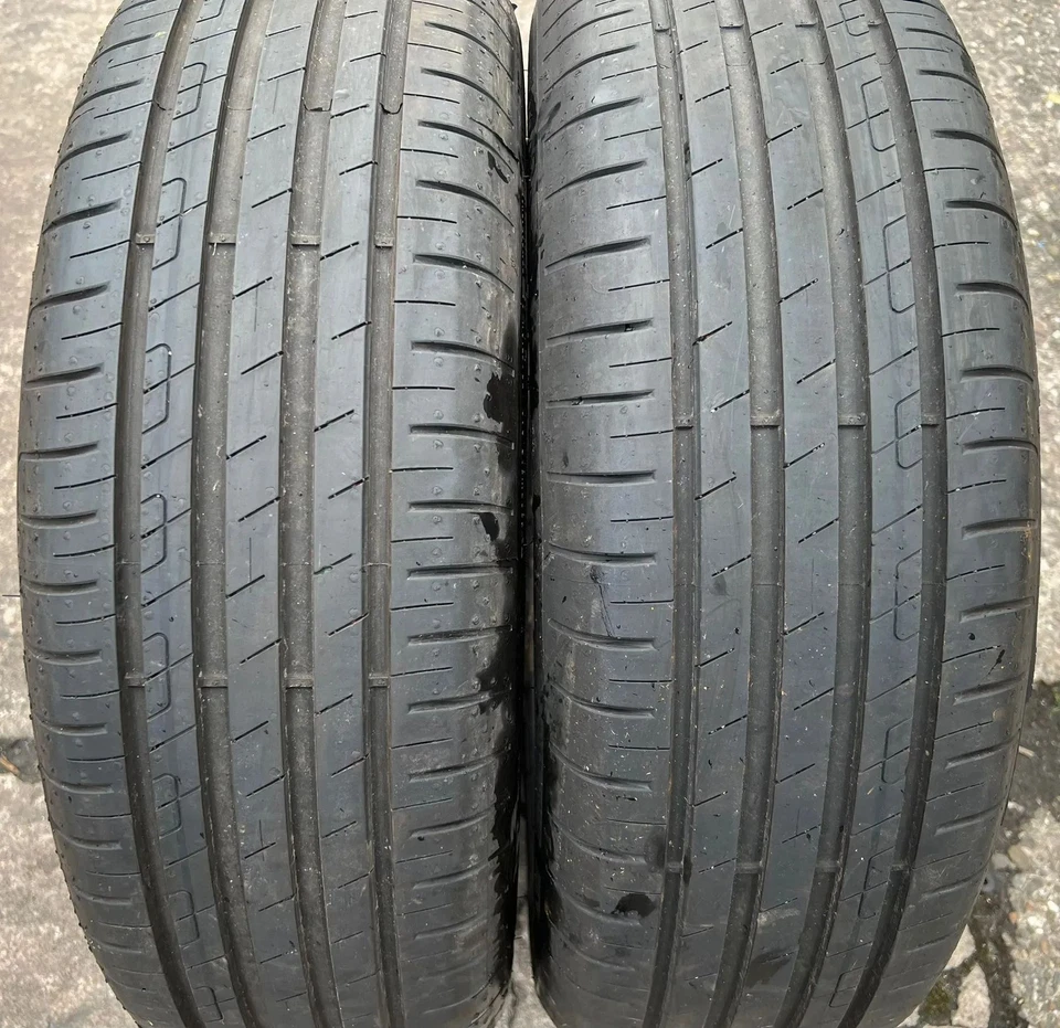 Pneumatico Estivo 205/60 R16 92V Goodyear Efficient Grip Performance DOT22 Demo - Bild 2 von 3