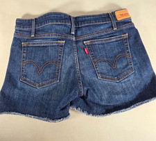 Levis Cutoff Jean Shorts – Womens Size 8 – Blue Denim – 4" Inseam – Casual