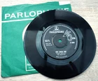 THE BEATLES - SHE LOVES YOU - ORIGINAL 1963 U.K 7" MONO VINYL SINGLE - VG +