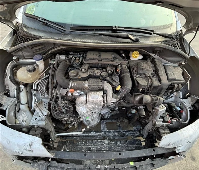 marco puerta delantera derecha peugeot 207 1.4 hdi 2006-2014 2014 102181 Foto 3 de 4