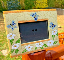 Mosaic FLOWERS  BUTTERFLIES Free Standing Picture Frame Holds 4" X 6" Photo