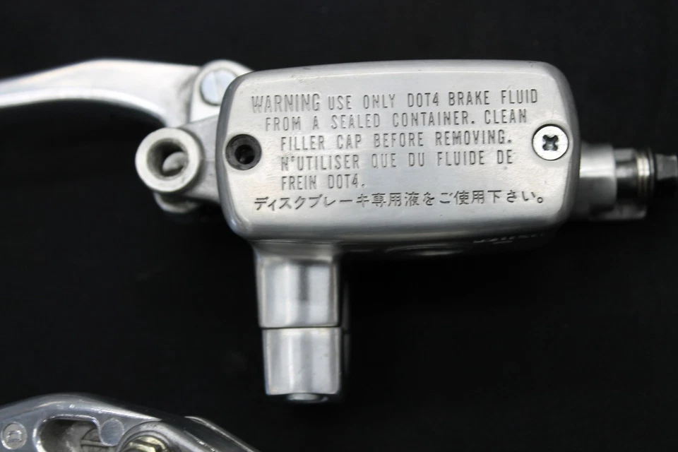 1999 HONDA VALKYRIE GL1500CT TOUR OEM — МАСТЕР ПЕРЕДНЕГО ТОРМОЗНОГО СЦЕПЛЕНИЯ С РЫЧАГАМИ - Изображение 2 из 4