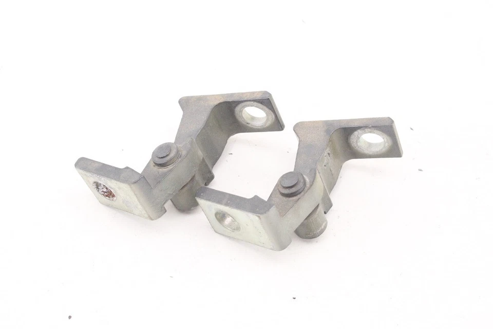 10-18 大众捷达右上下侧门铰链灰色 2 件套原始设备制造商 — 第 4/4 张图片