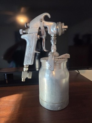 DeVilbiss JGA-502 Spray Gun