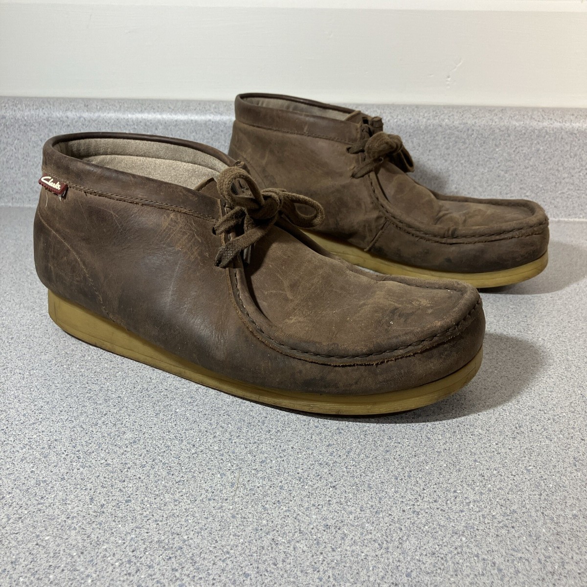 Clarks Wallabees Mens 8.5 Waxy Leather Moccasin Dark Brown Clarks Wallabees Mens 8.5 Waxy Leather Moccasin Dark Brown