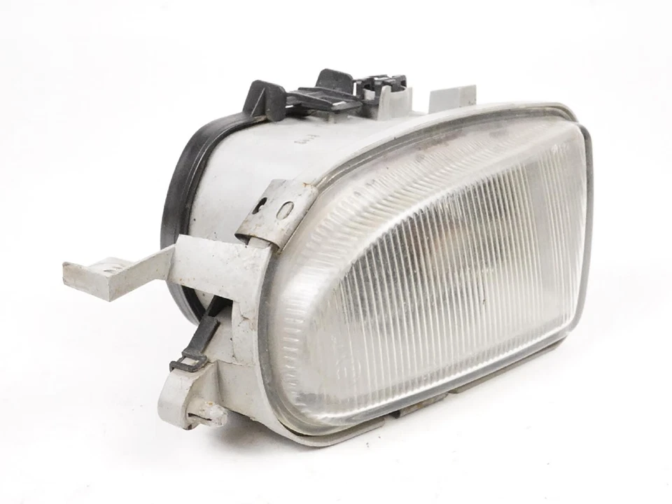 Faro antiniebla parachoques izquierdo mercedes-benz clase clk c208 clk320 1998-2003 mtd Foto 2 de 4