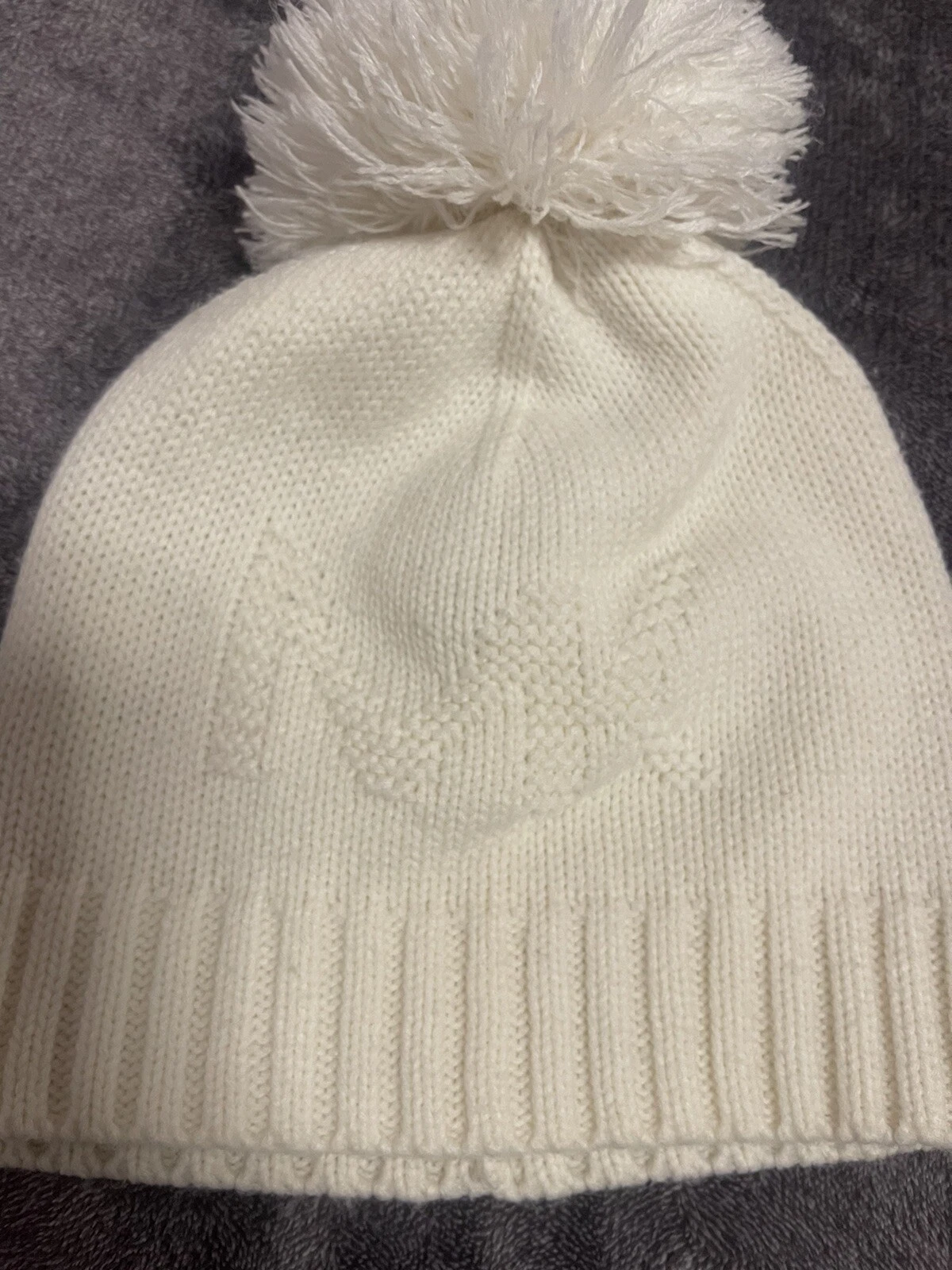 Cappello nuovo Michael Kors bianco latte avorio con caramella