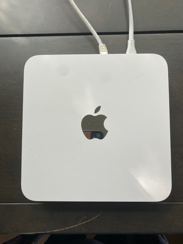 Lightly Used Apple AirPort Time Capsule Model A1254 WiFi Router 500 GB